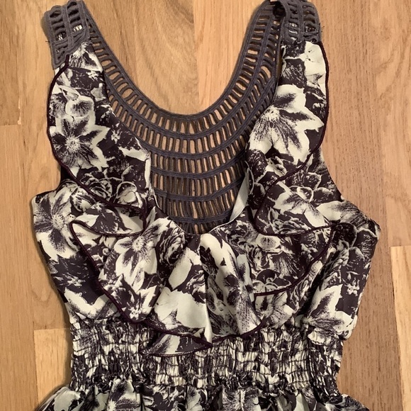 A’gaci Floral Sleeveless Ruffled Dress w/ Smocked Waist Purple & Cream Women’s S - Picture 2 of 13